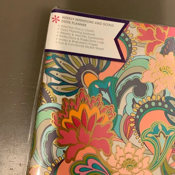 Erin Condren Weekly Intentions + Goals Petite Planner - Picture 4 of 16